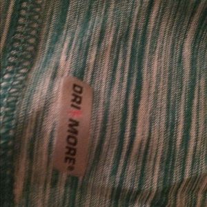 Danskin NOW active wear fitted tank 2XL with tags